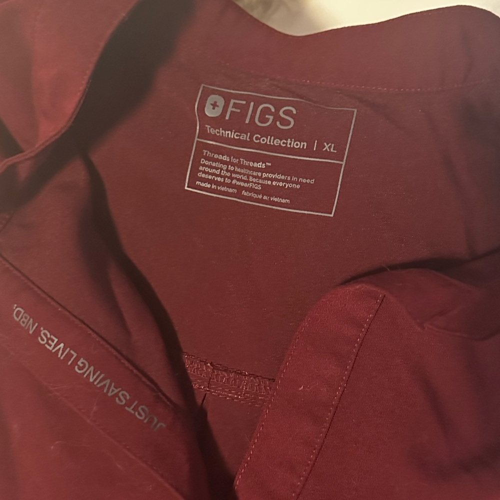 FIGS women's Burgundy Shirt